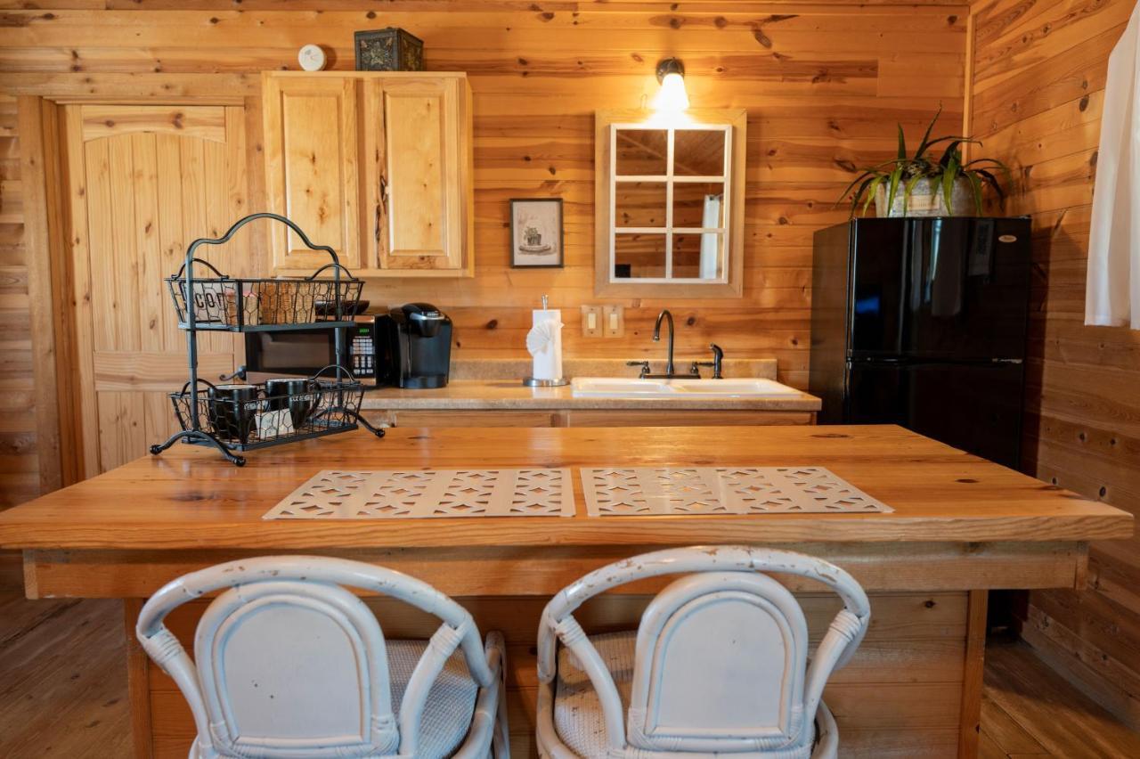 City On A Hill At Spring Creek Fredericksburg Extérieur photo