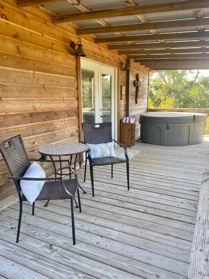 City On A Hill At Spring Creek Fredericksburg Extérieur photo