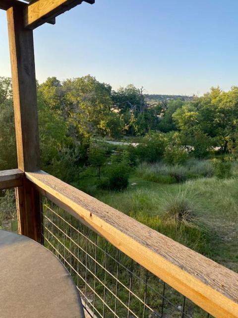 City On A Hill At Spring Creek Fredericksburg Extérieur photo