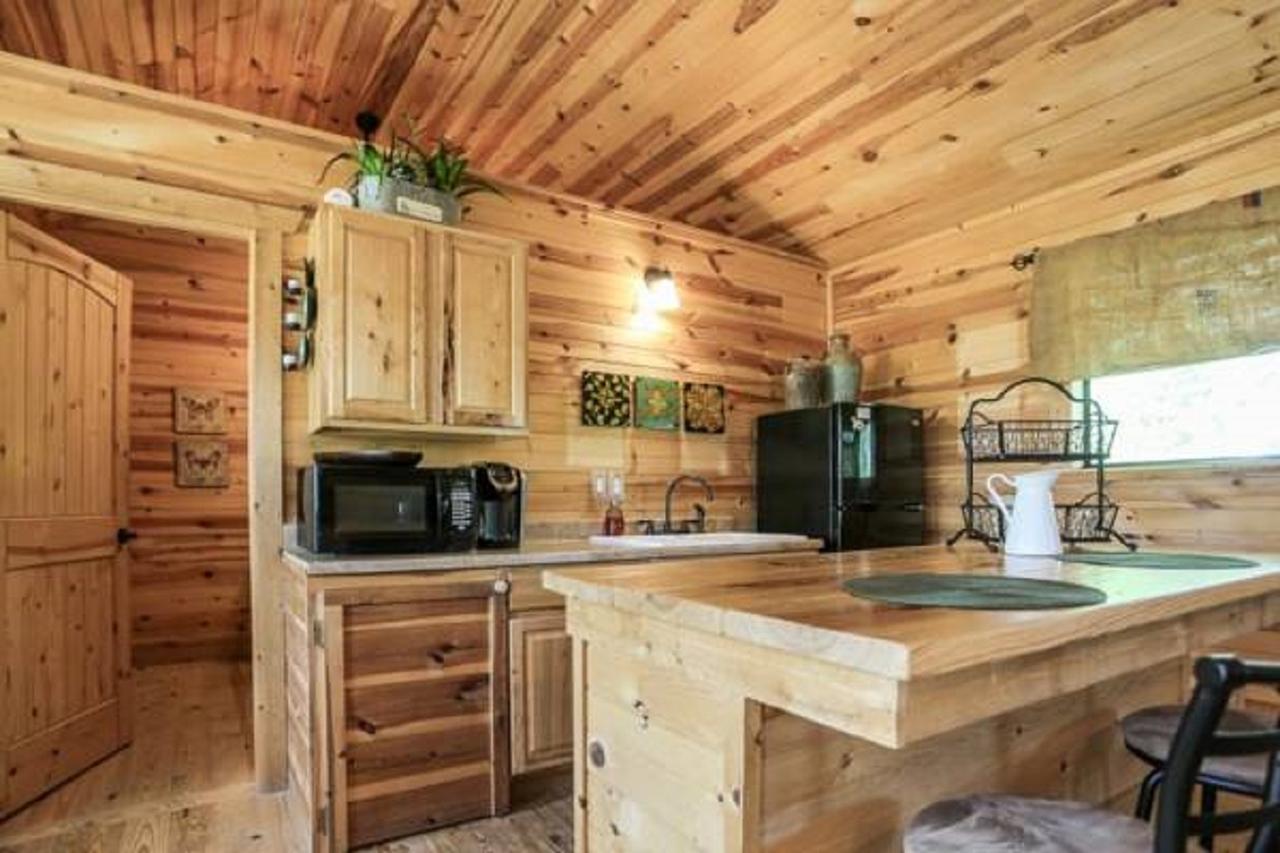 City On A Hill At Spring Creek Fredericksburg Extérieur photo